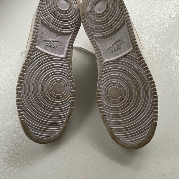 White Nike Court Vision Low 10.5 - Picture 4 of 4